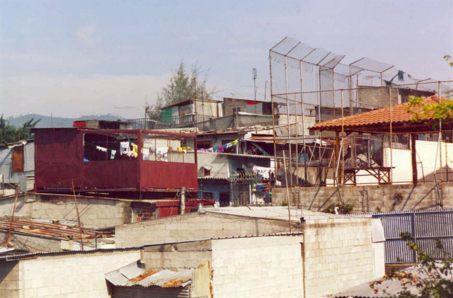 LAV El Salvador 160620.jpg