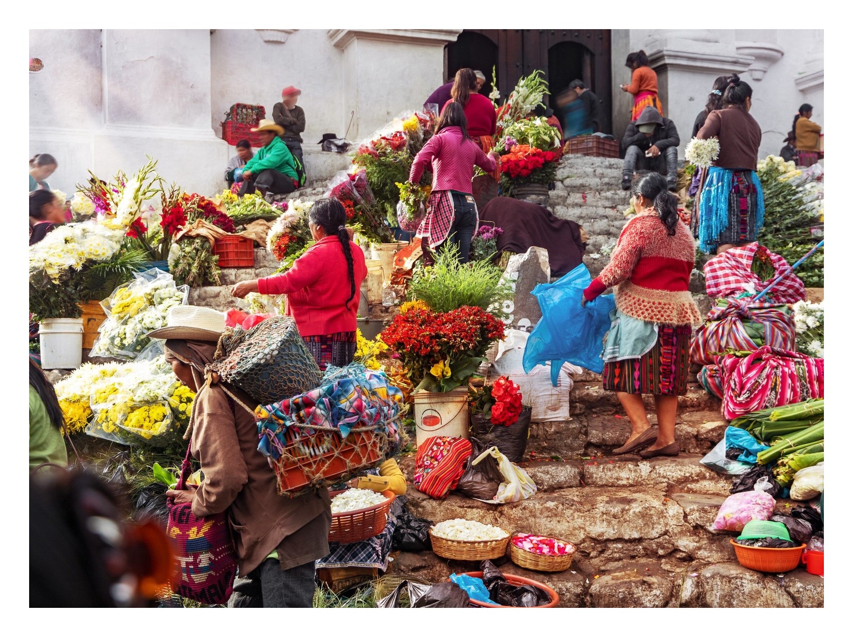 Chichicastenango, Flower Market and Church Santo Tomás, Guatemala_Credits_Cities Alliance