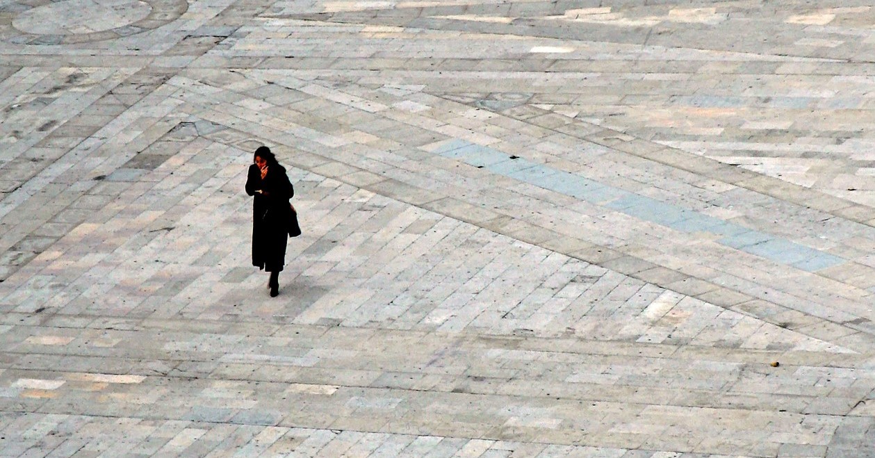 Tunisia_Women_Public_Space_Picture
