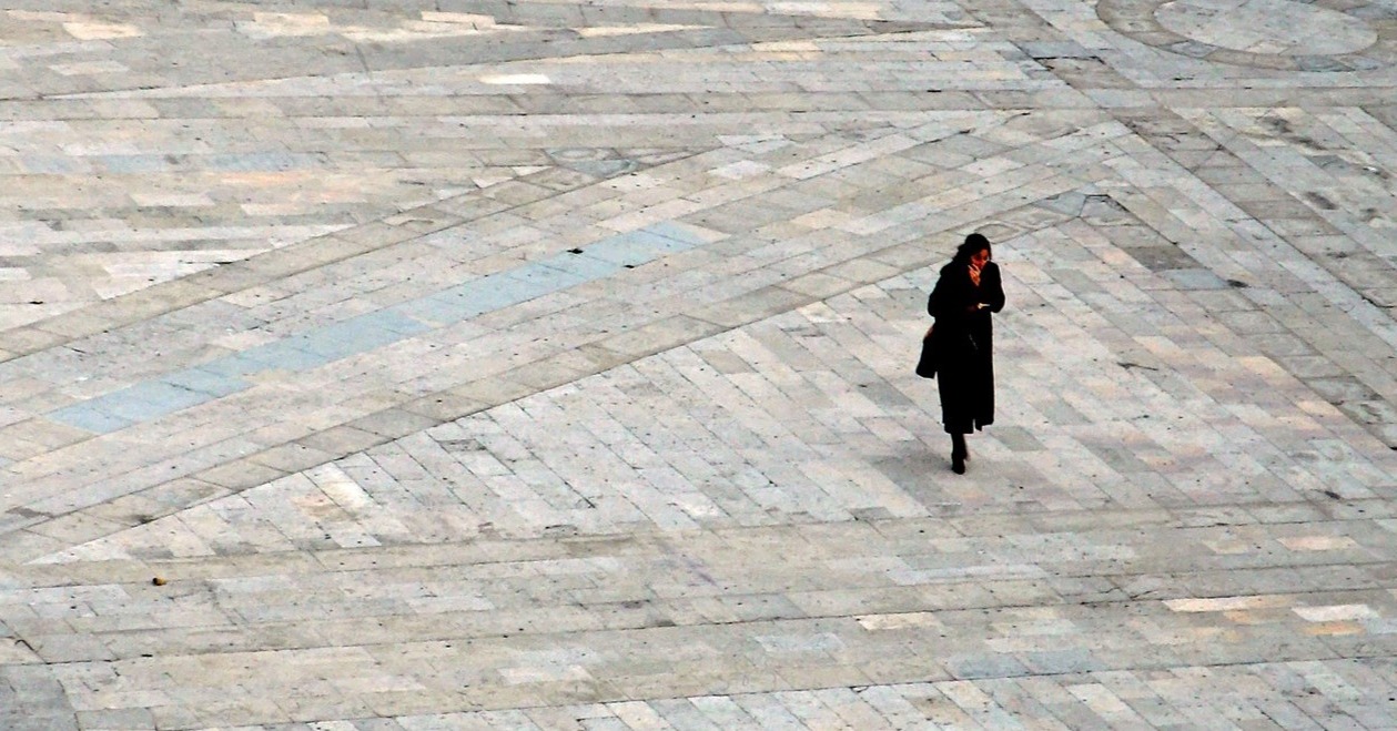 Tunisia_Women_Public_Space_Picture