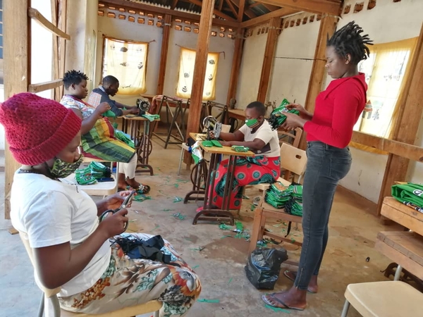Youth Supported in Income Diversification, Malawi. Credit_ Centre for Community Organisation and Development (CCODE) Youth Supported in Income Diversification, Malawi. Credit_ Centre for Community Organisation and Development (CCODE)