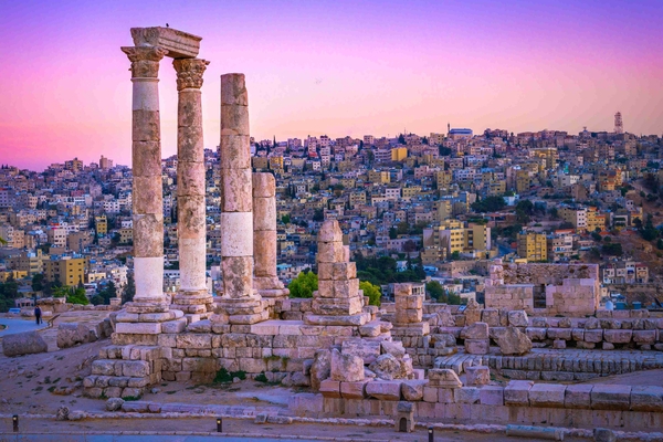 Amman, Jordan,_©mbrand85_adobestock.com