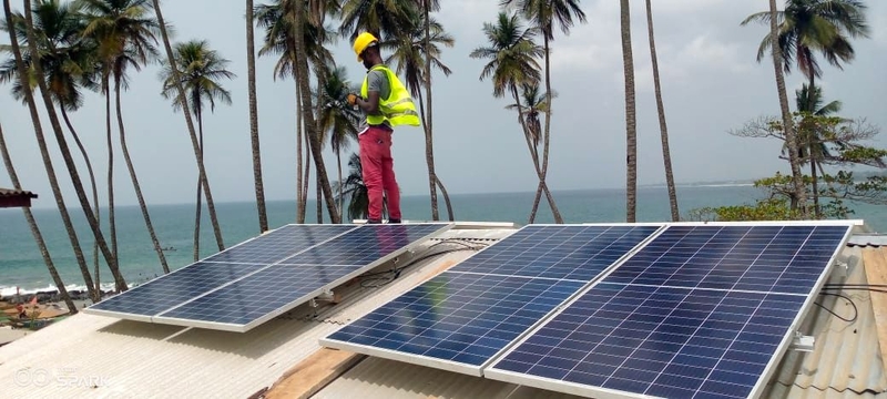 Using solar energy to power fishermen's equipment in Liberia