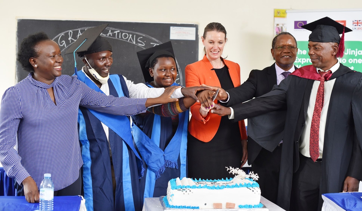 Youth graduation - building techniques - KJE NOWO project - Kampala, Uganda