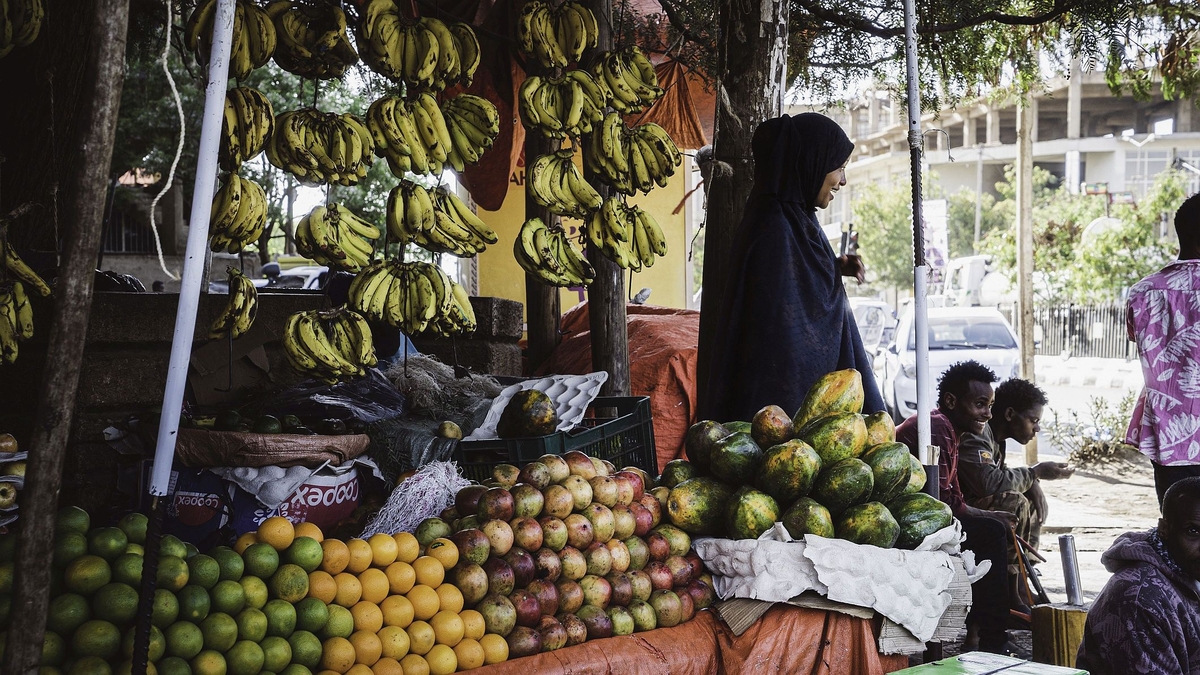Women selling fruits at a market in Jigjiga, Ethiopia
