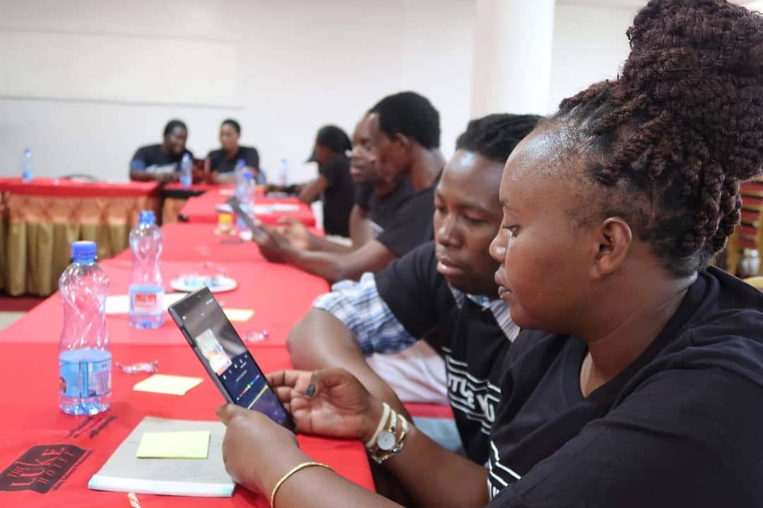 Youth workshop on climate adaptation, Future Yetu project. Nairobi, Kenya. Photo: Hope Raisers Youth workshop on climate adaptation, Future Yetu project. Nairobi, Kenya. Photo: Hope Raisers