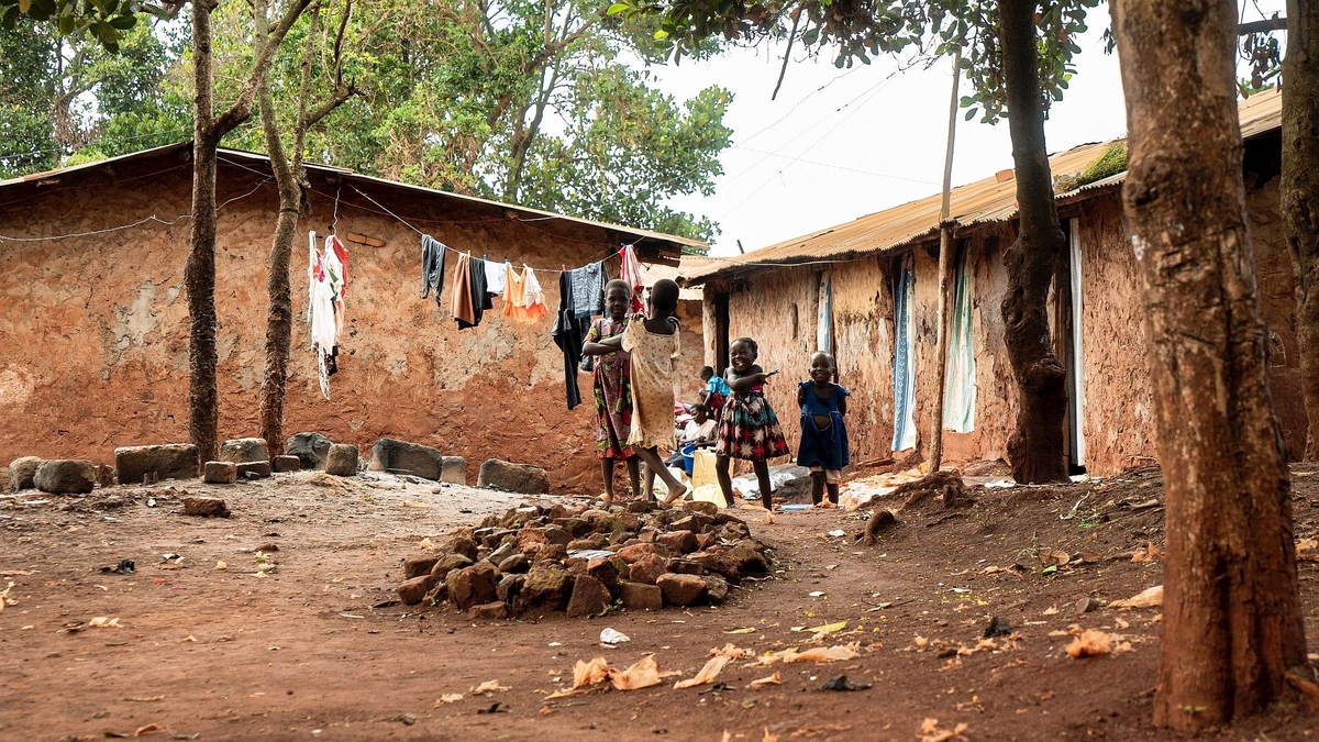 Children in Soweto slum, Jinja, Uganda
