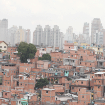 Favelas_SaoPaulo_215x215.png