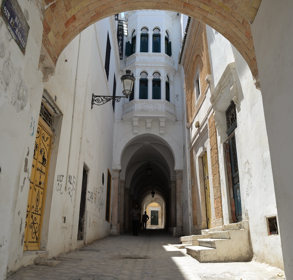 Tunis_Medina_Flickr_Citizen 59_SMALLER.jpg